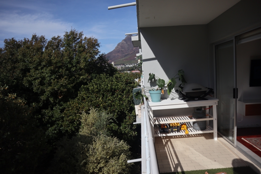 To Let 2 Bedroom Property for Rent in Gardens Western Cape
